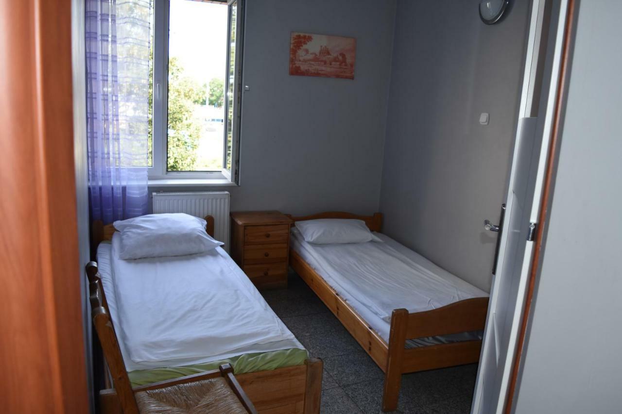 Hostal Baltic *